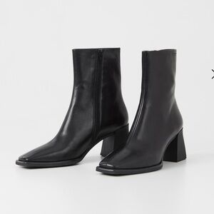 Brand new Vagabond shoemakers Hedda ankle boots